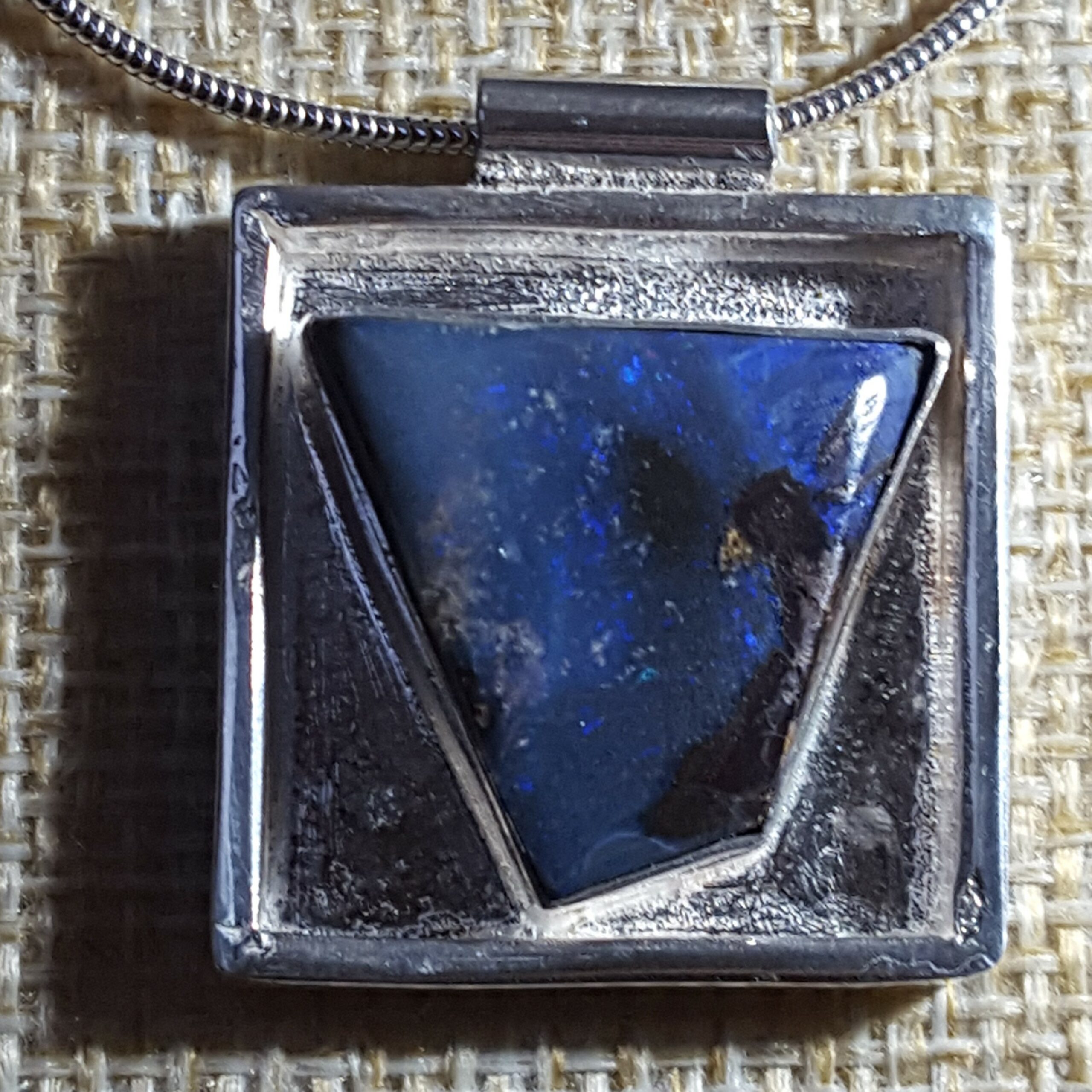 Opale boulder bleue dans carré d'argent... – Image 5