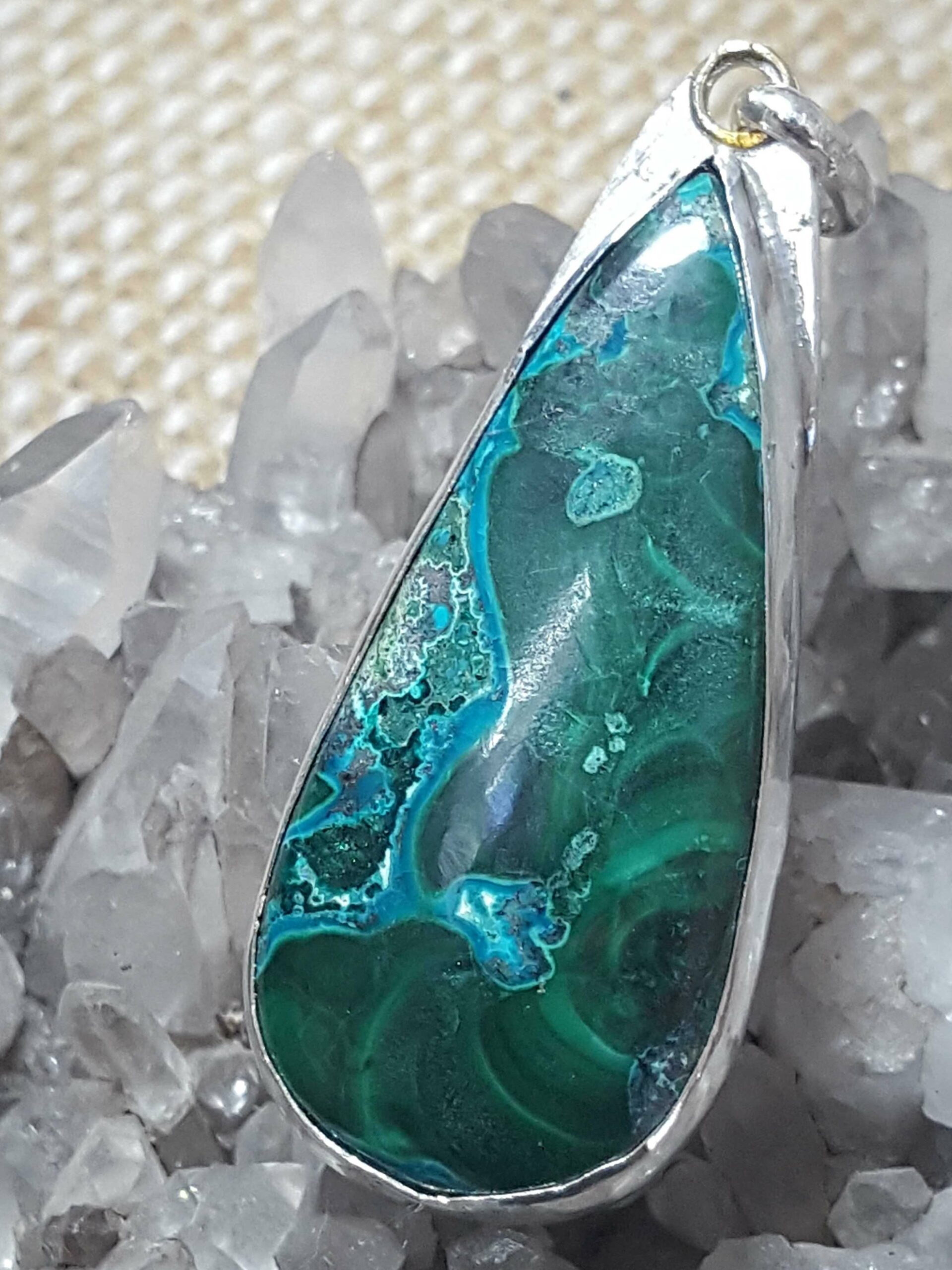 Pendentif chrysocolle à malachite – Image 2