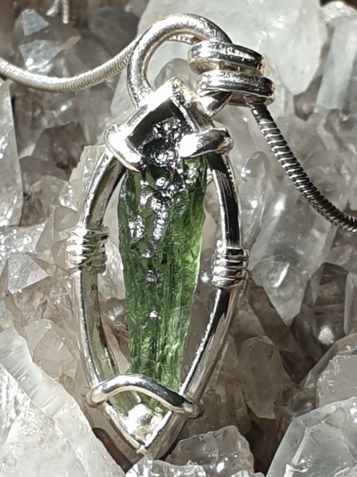 Pendentif en moldavite n°1 – Image 4